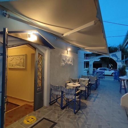 Villa Cosmos Inn Olympiakí Aktí Exteriér fotografie