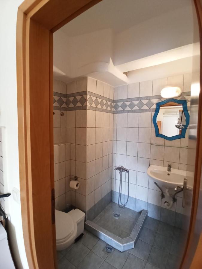 Villa Cosmos Inn Olympiakí Aktí Exteriér fotografie