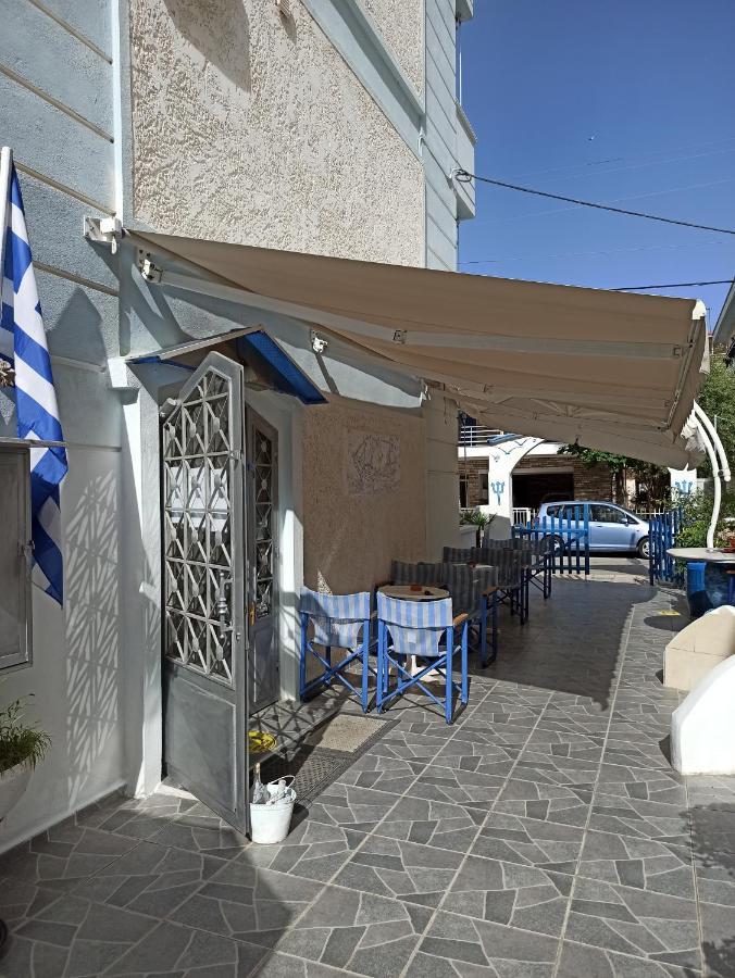 Villa Cosmos Inn Olympiakí Aktí Exteriér fotografie